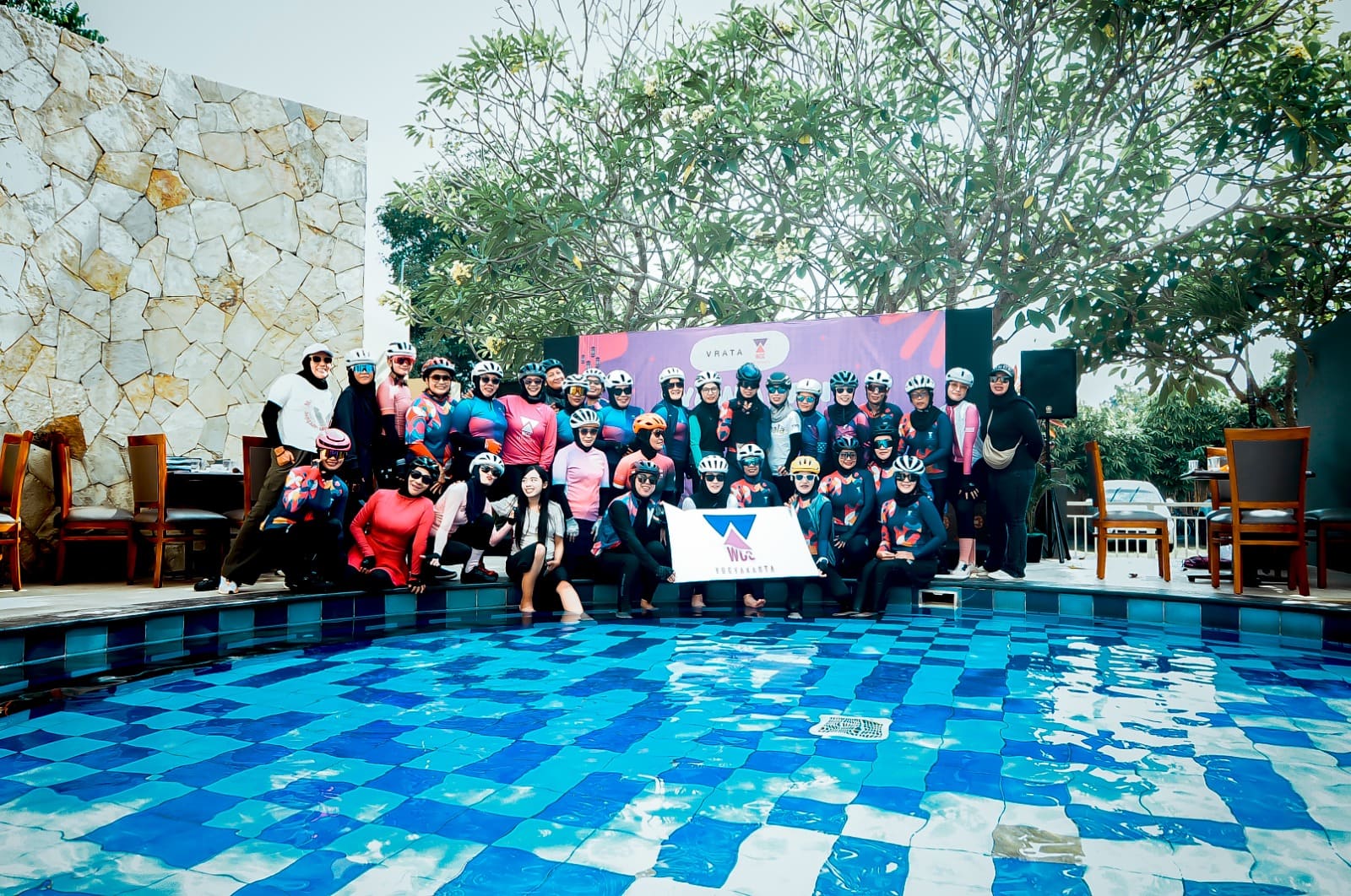 Tradisi Baru Syawalan Bersepeda Bersama dengan WCC Jogja di Vrata Hotel